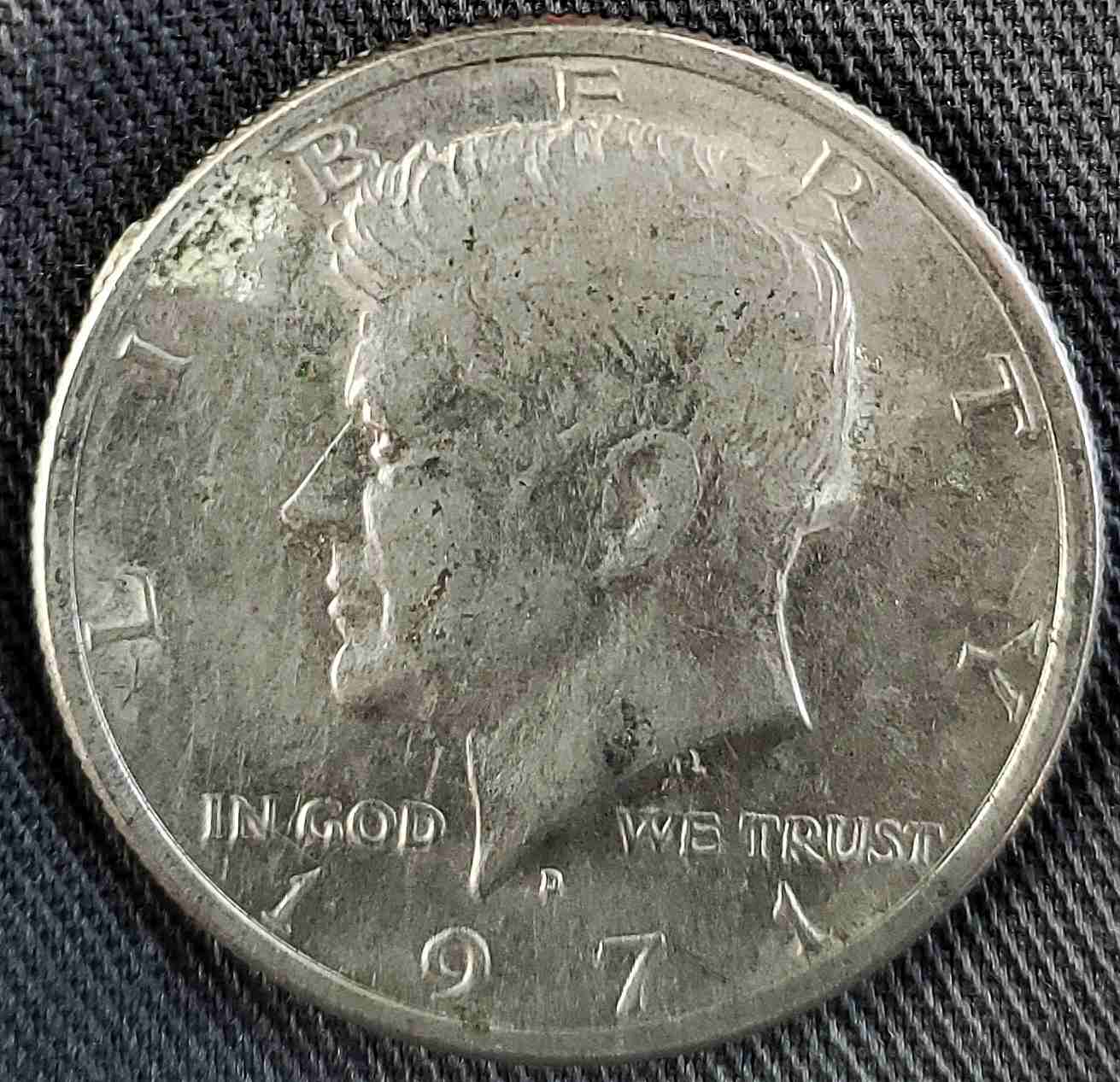 1971-D,-DDO,-Strikethru-Dollar-Bill?